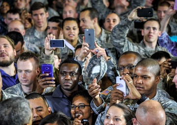 President Obama expresses gratitude to troops, civilians during visit to joint base