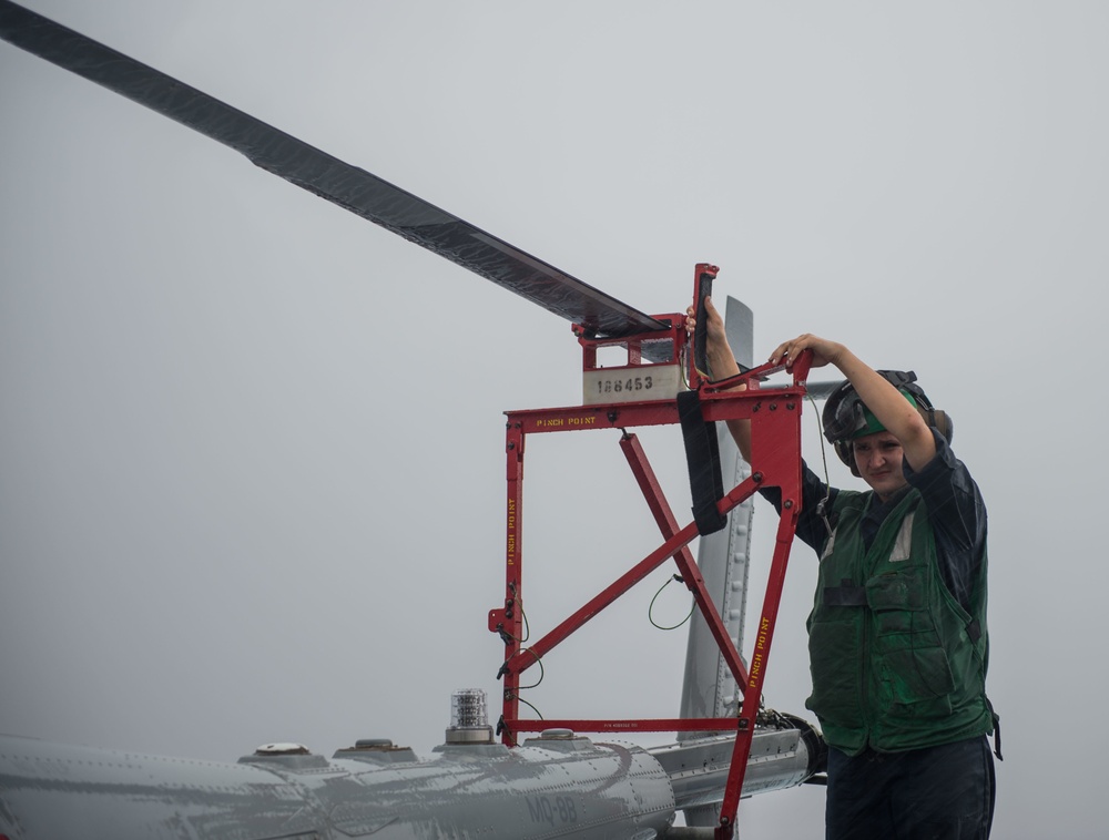 Fire Scout aboard littoral combat ship USS Fort Worth (LCS 3)