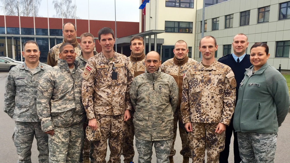 Air advisers support Latvian Baltic air policing