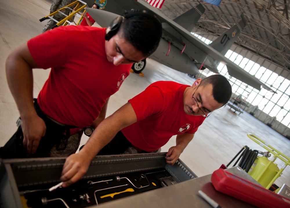 AMU Red takes quarterly weapons load competition