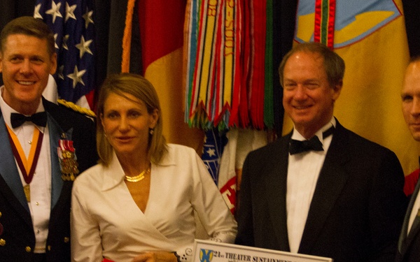 Ambassador joins ‘Team 21’ for seasonal celebration