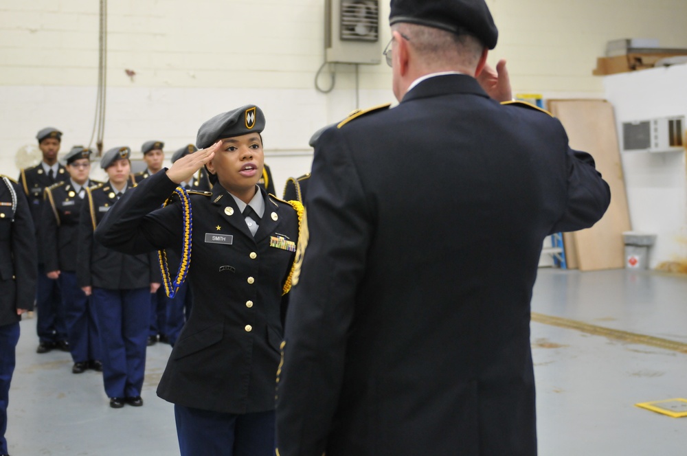 416th TEC noncommissioned officers give back, inspect cadet’s competition