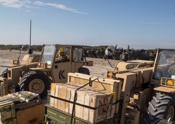 Load it up: CLR-2 executes port, beach operations in support of 24th MEU