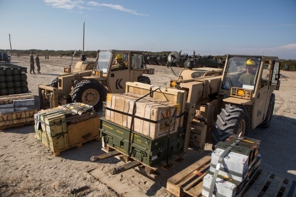 Load it up: CLR-2 executes port, beach operations in support of 24th MEU