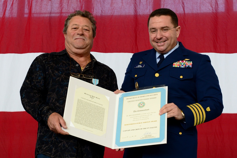Coast Guard presents award to fishing vessel captain for rescue
