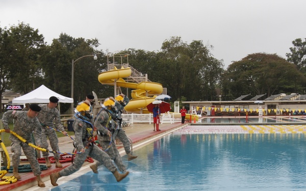 Pacific's only Army dive unit conducts underwater change of command