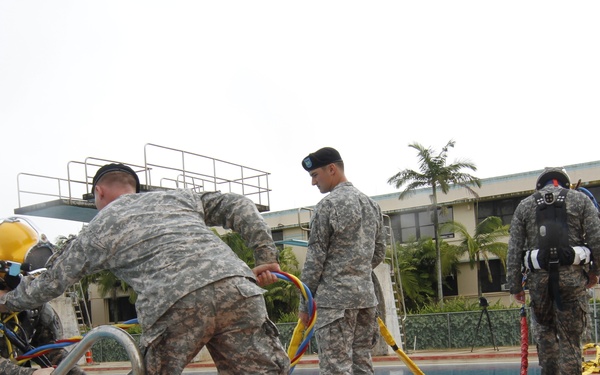 Pacific's only Army dive unit conducts underwater change of command