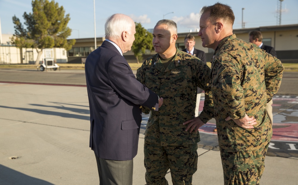 Sen. McCain visits MCAS Yuma