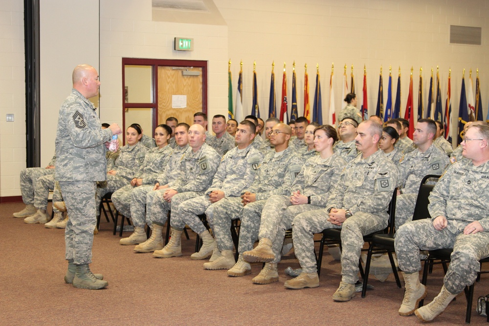 NGB senior enlisted advisor visits New Mexico National Guard