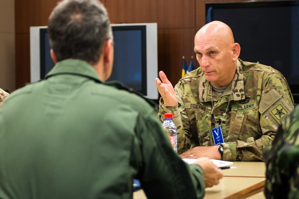 US Army Chief of Staff Gen. Ray Odierno visits Romania army leadership
