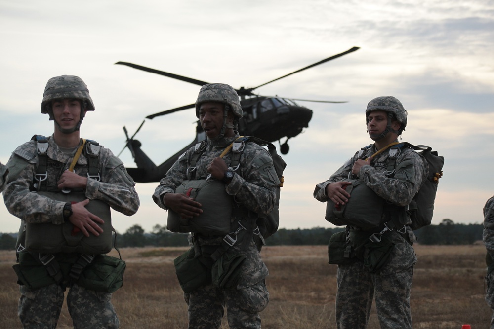 UH-60 Black Hawk jump, 3rd MISB(A), Fort Bragg, NC