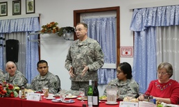 Lt. Gen. Hodges visits the troops in Kosovo