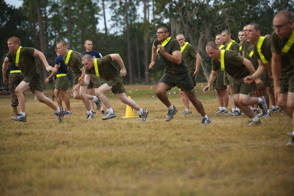DVIDS - Images - Photo Gallery: Marine recruits charge through physical ...