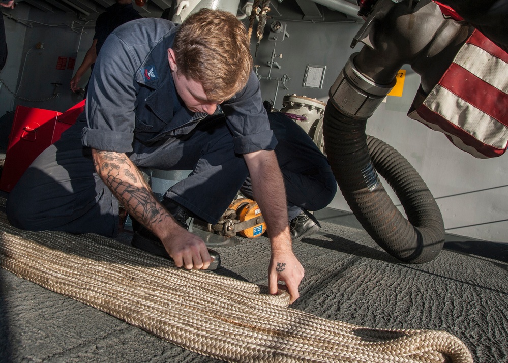 USS Carl Vinson replenishment