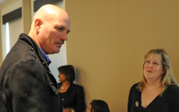 DLA employees recruit service members for Operation Warfighter