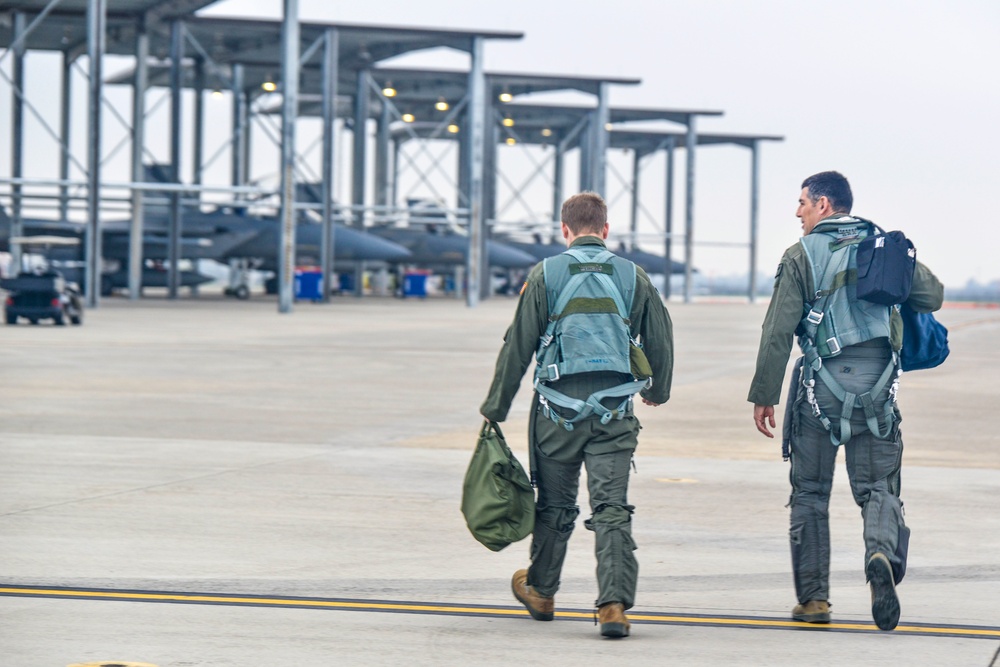 USAFA cadet visits 144th FW