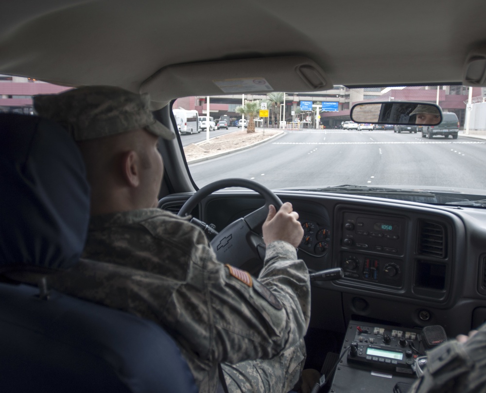 Nevada Guardsman conducts a roving patrol