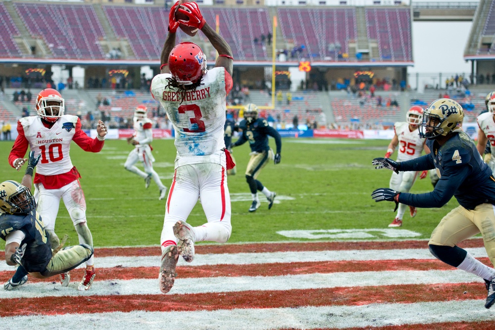 Winning catch of Armed Forces Bowl XII
