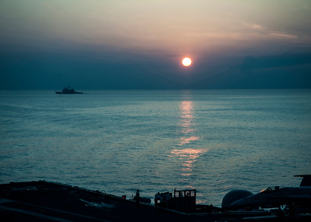 USS Bunker Hill patrols the Arabian Gulf
