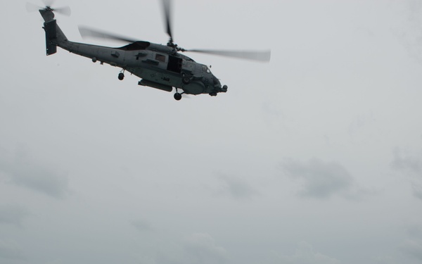 Littoral Combat Ship USS Fort Worth (LCS 3) supports AirAsia Flight QZ8501 search efforts