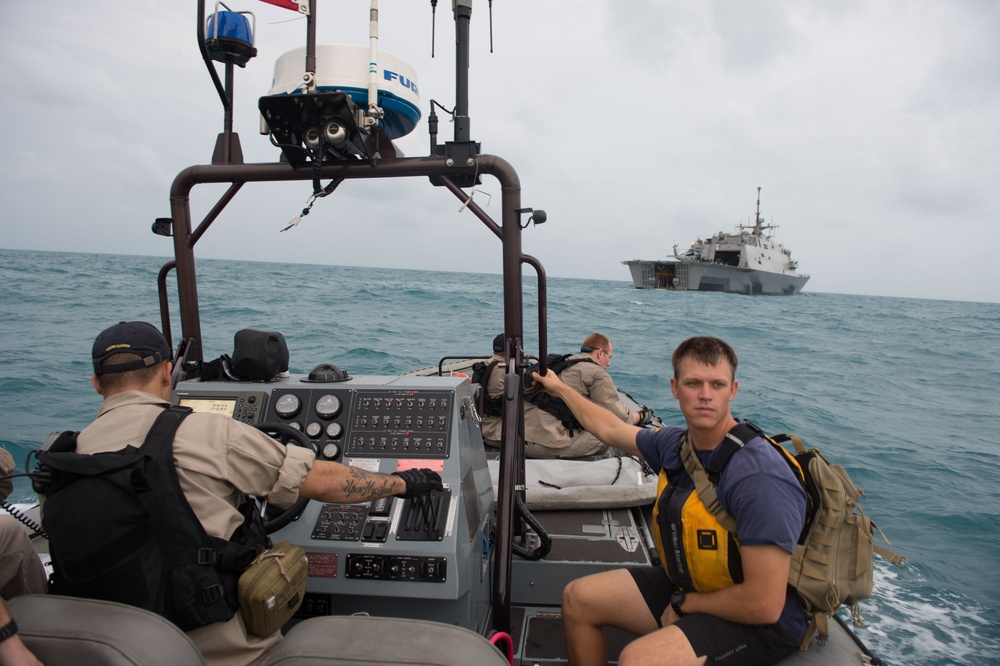 Navy Divers support AirAsia Flight QZ8501 search efforts