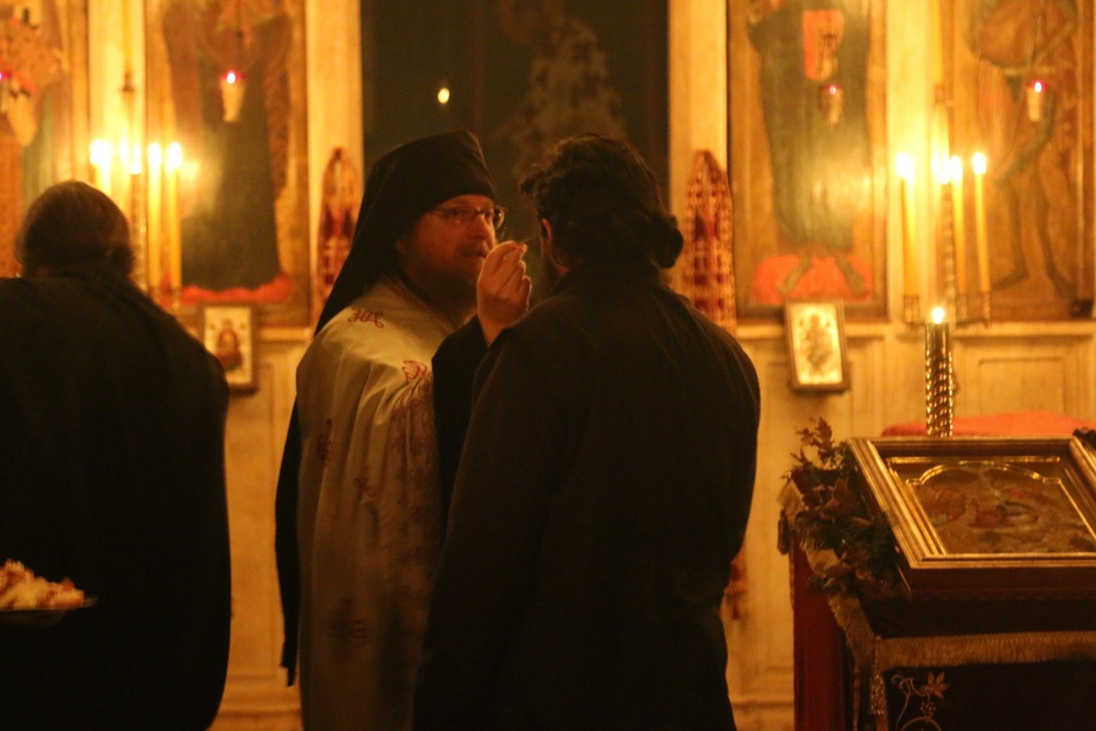 Soldiers celebrate Serbian Christmas Eve