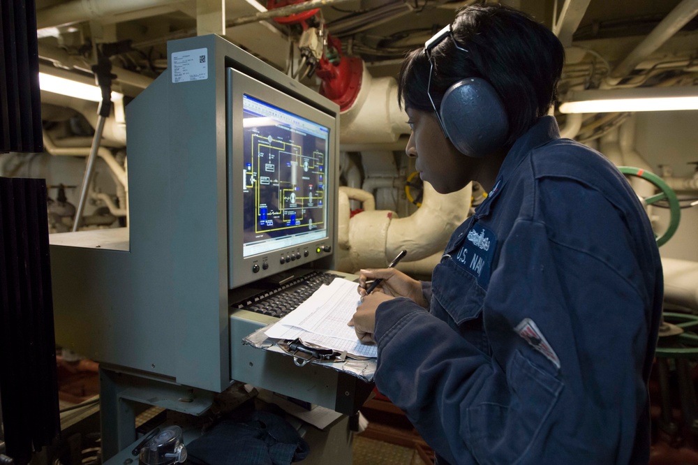 USS Fort McHenry