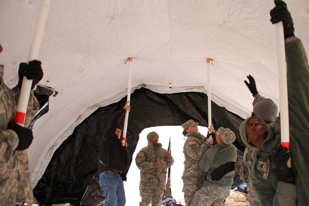 1st TSC Soldiers maintain readiness using DRASH system