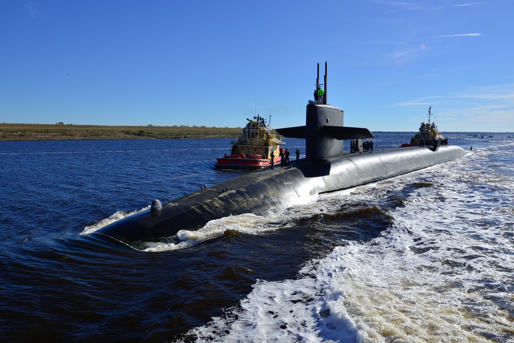 naval submarine base kings bay tug