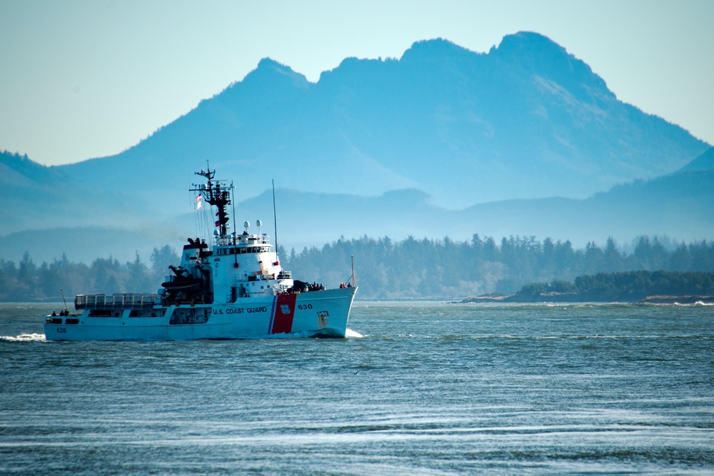 CGC Alert departs for a patrol