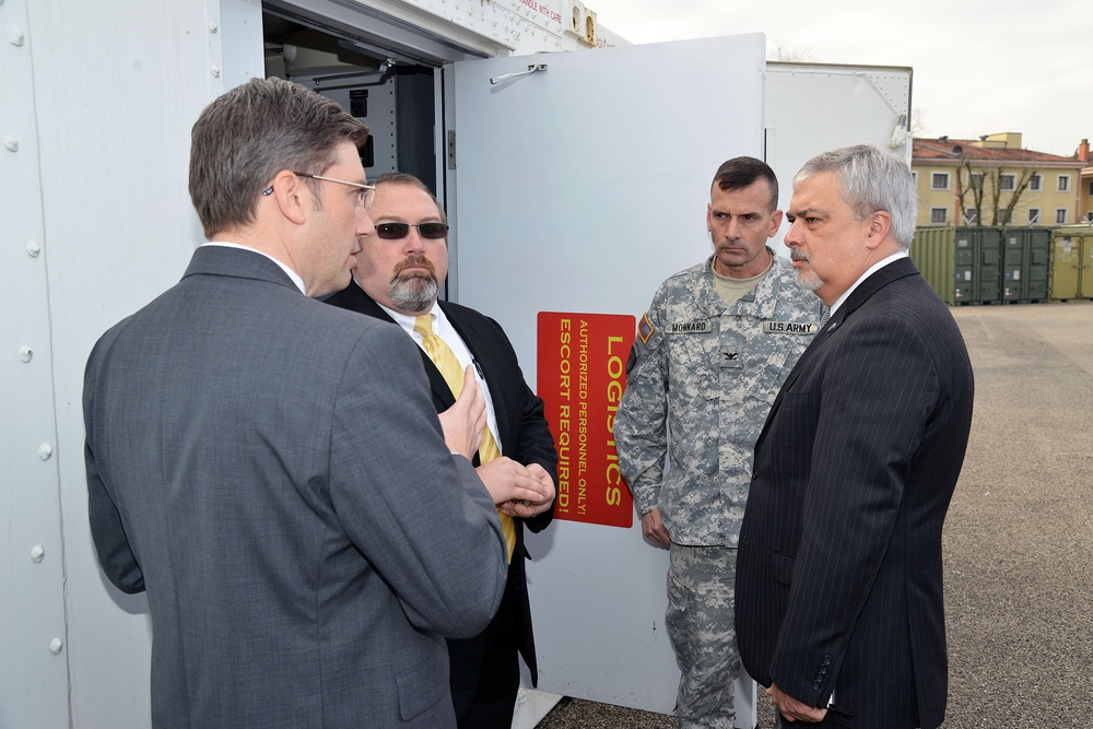 Ambassador Phillip Carter III visits to the deployable forensic labs