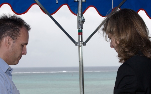 Ambassador Kennedy Visits Okinawa