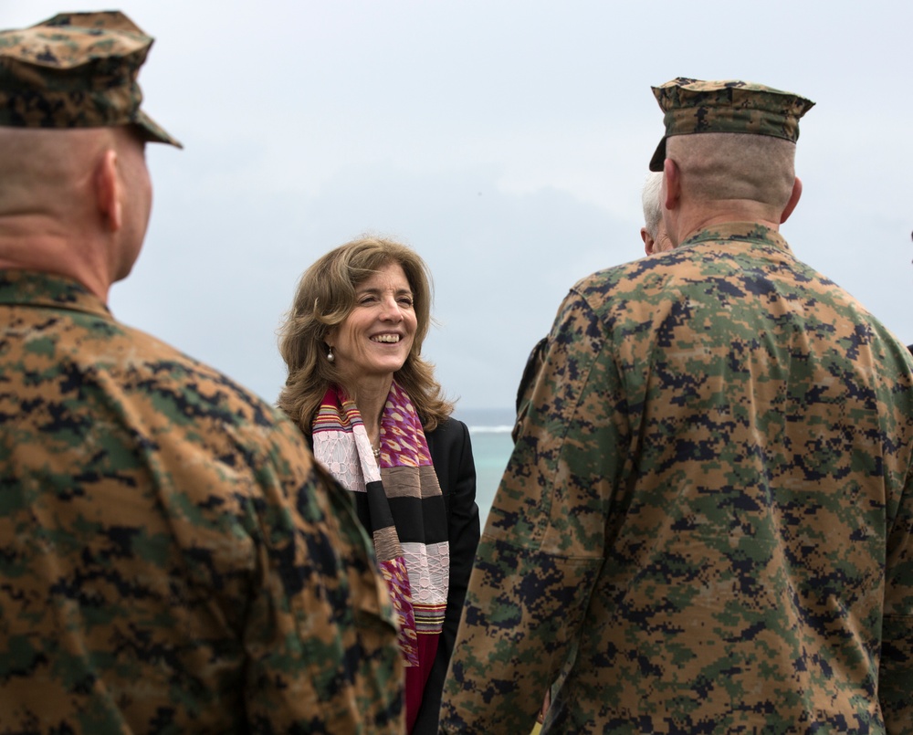 Ambassador Kennedy visits Okinawa