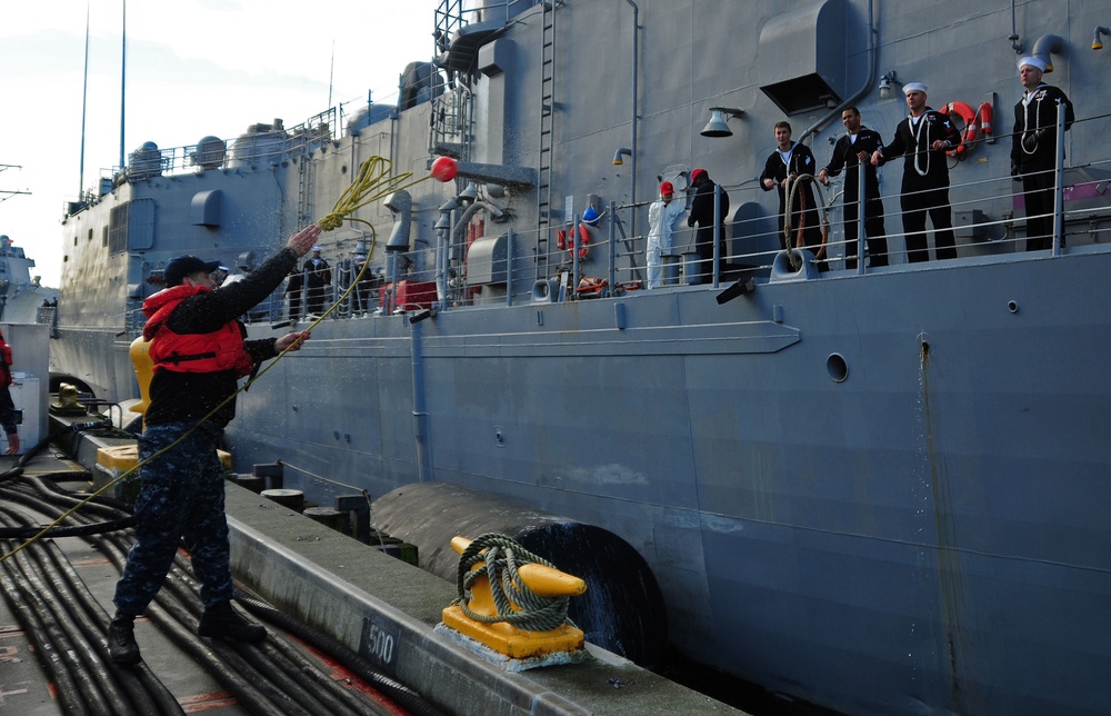 USS Rodney M. Davis returns from final deployment