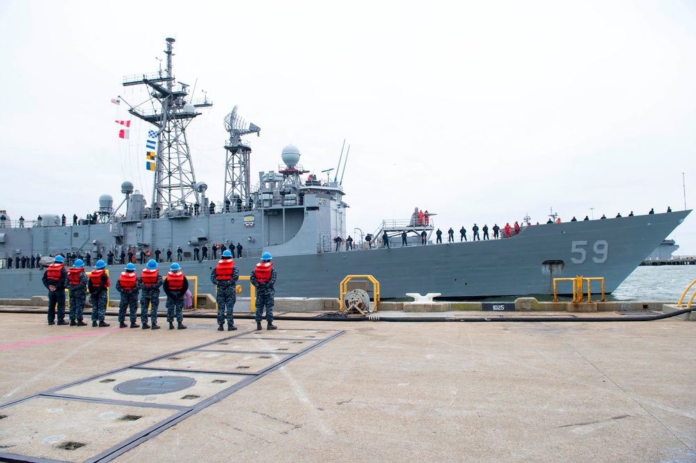 USS Kauffman departs for final deployment