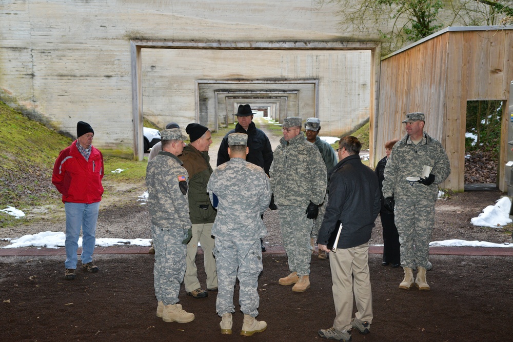 Lt. Gen. Ben Hodges, USAEUR commander, visit to Panzer Range Complex