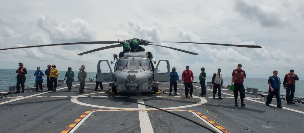 Flight operations aboard USS Fort Worth (LCS 3)