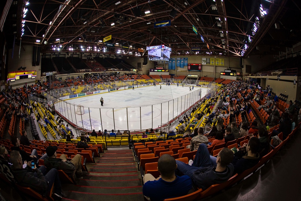 Alaska Guardsmen join active duty counterparts in hockey game