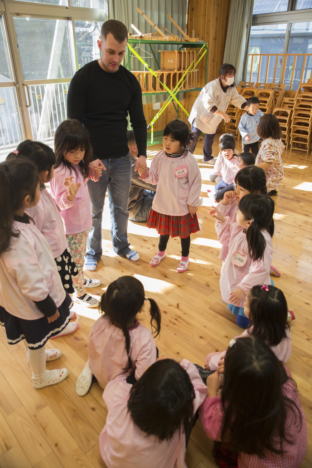 MCAS Iwakuni service members visit preschool teach children English