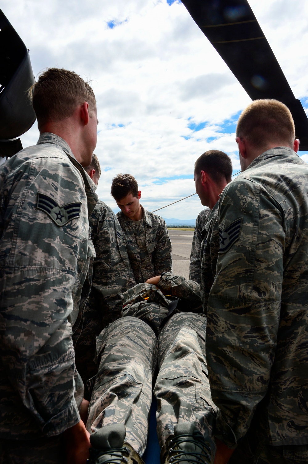 1-228th Aviation Regiment and 612th Air Base Squadron work together during crash rescue training