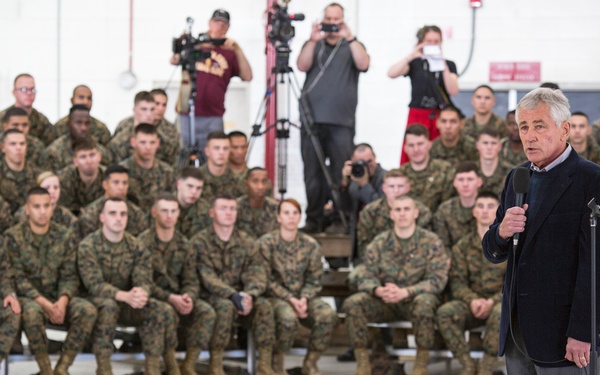 Secretary of Defense Mr. Chuck Hagel visits MCAS Miramar