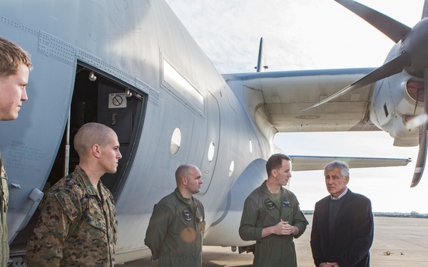 Secretary of Defense Mr. Chuck Hagel visits MCAS Miramar