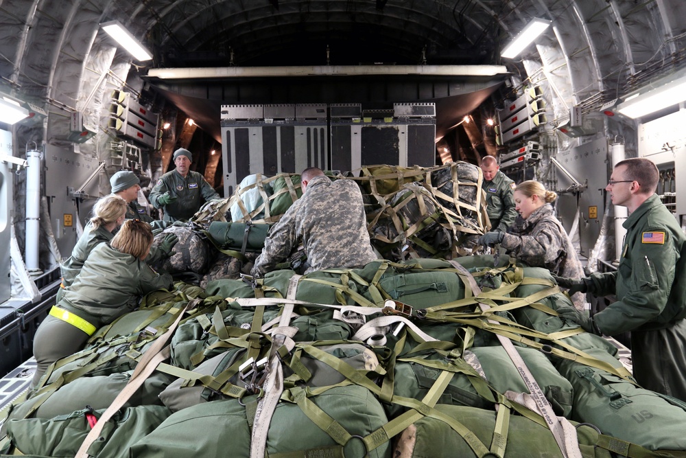 Army Reserve gets a lift from the Air Force