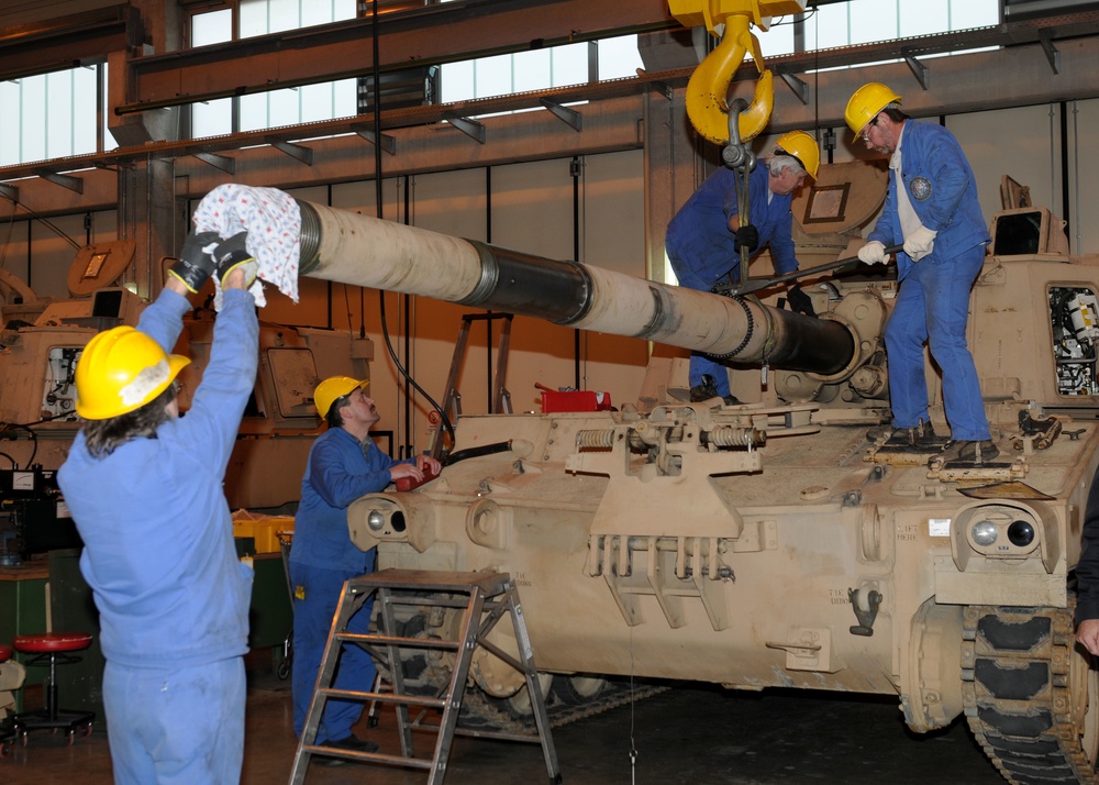 Multiple agencies come together to replace EAS Howitzer tubes