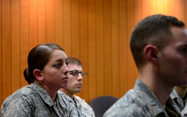 CSAF invites Airmen to hang out