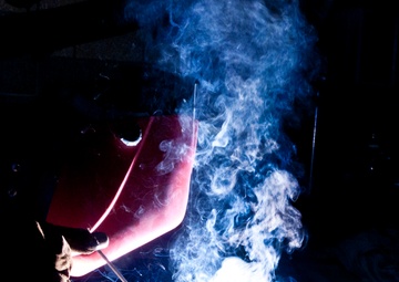 Cav Soldier manipulates metal