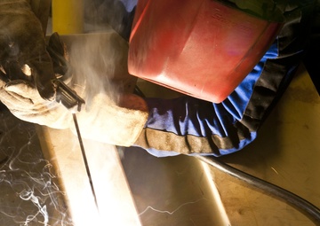 Cav Soldier manipulates metal