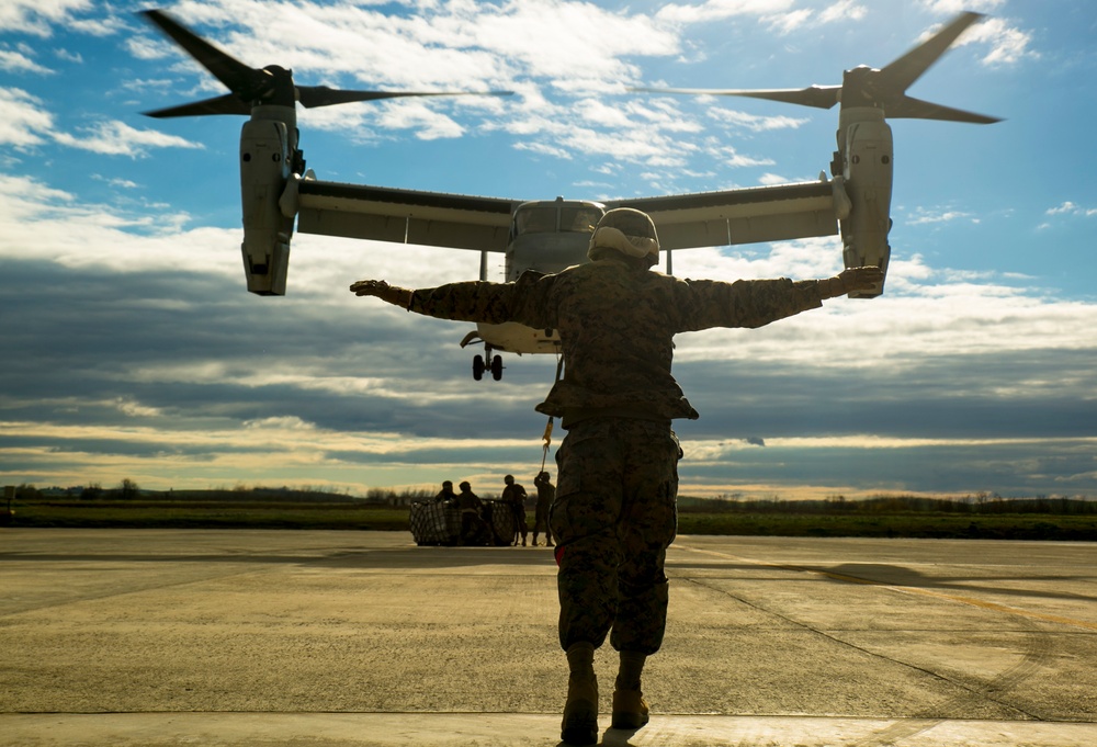 Embracing the Whirlwind: Crisis Response Marines hone heavy-lift capabilities in Spain