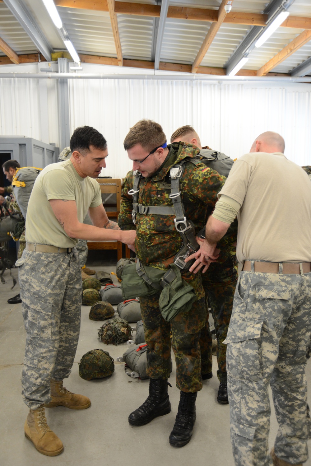 173 Airborne Brigade conduct airborne operation