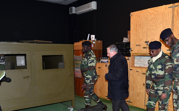 Senegalese Chief of Army Staff Brig. Gen. Cheikm Gueye tours Regional Training Support TSAE Vicenza, Italy, at Caserma Ederle